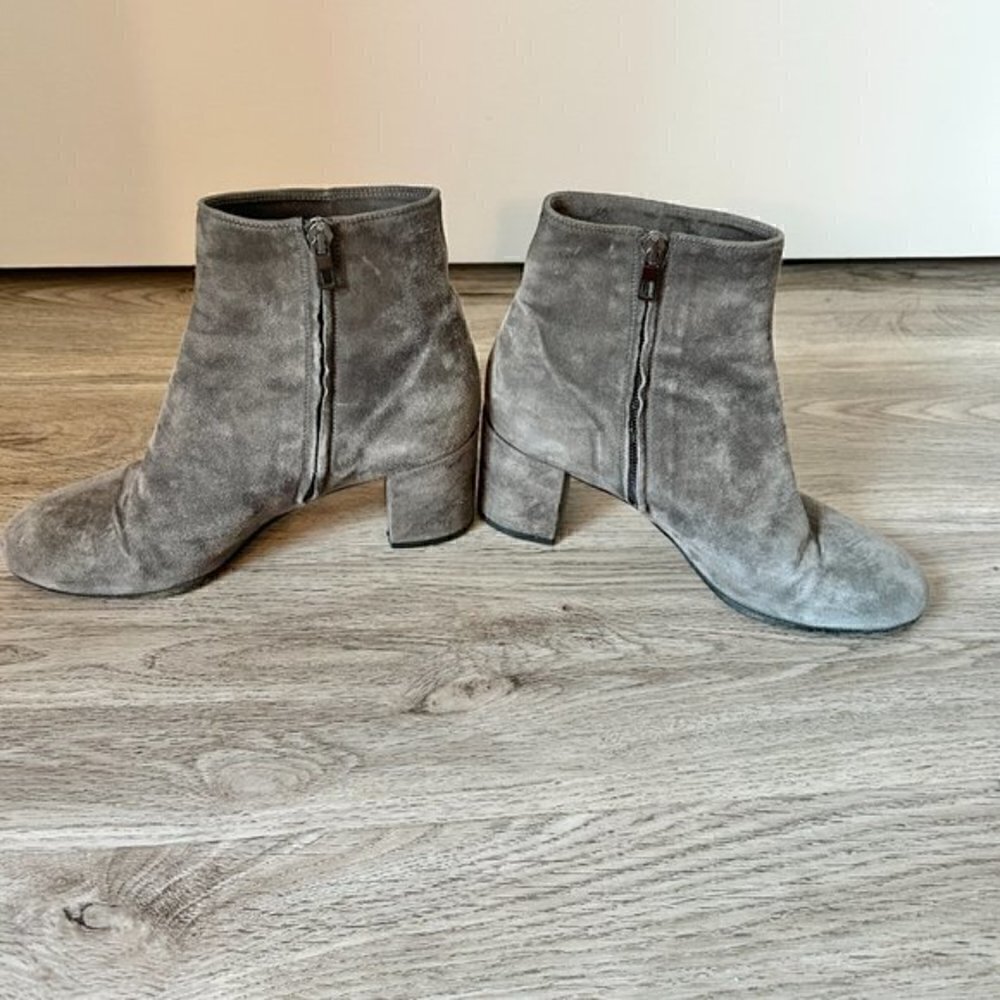 Vince Women's Blakely Suede Bootie in Steel Size 7 - Picture 5 of 9